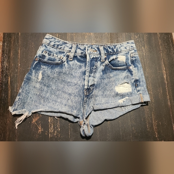 wild fable Pants - Super short Wild Fable size 4 shorts.